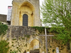 Photo paysage et monuments, Saint-Amand-de-Coly - église saint Amand