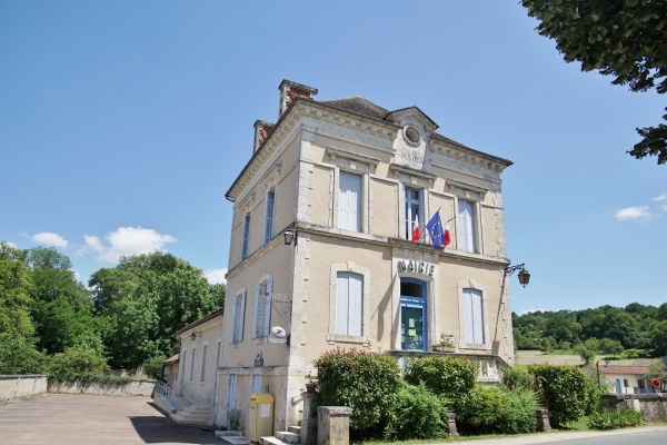 Photo Saint-Jean-de-Côle - la mairie