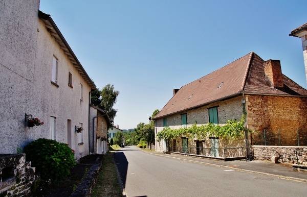 Photo Saint-Jory-de-Chalais - le village