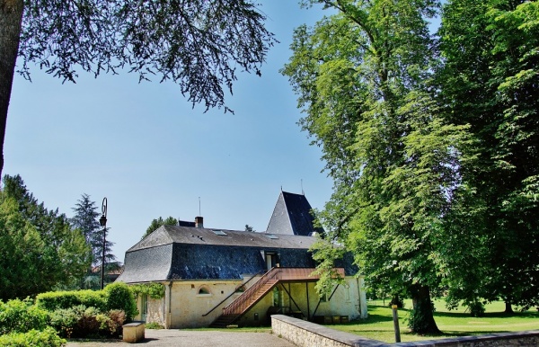 Photo Saint-Laurent-sur-Manoire - le Village