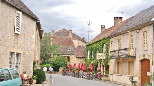 Photo Saint-Léon-sur-Vézère - la ville