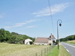 Photo paysage et monuments, Sainte-Marie-de-Chignac - le village