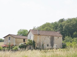 Photo paysage et monuments, Saint-Martin-le-Pin - le village