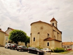 Photo paysage et monuments, Saint-Méard-de-Drône - église Saint-Mèdard