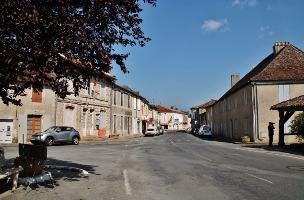 Photo Saint-Méard-de-Gurçon - La Commune