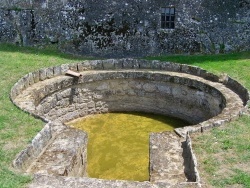 Photo paysage et monuments, Sainte-Mondane - le lavoir