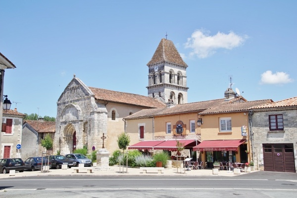 Photo Saint-Pierre-de-Côle - la commune