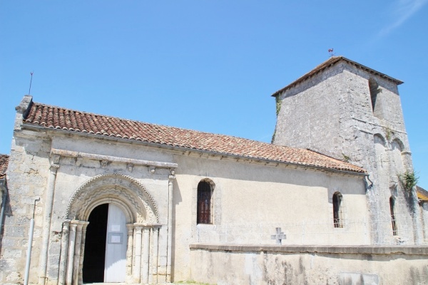 Photo Saint-Sulpice-de-Mareuil - église Saint Sulpice