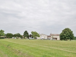 Photo paysage et monuments, Saint-Sulpice-de-Roumagnac - le village