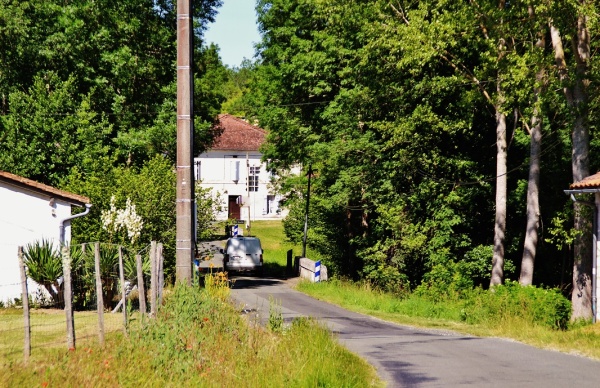 Photo Saint-Vivien - La Commune