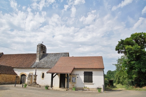 Photo Temple-Laguyon - la Mairie