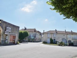 Photo paysage et monuments, La Tour-Blanche - le village