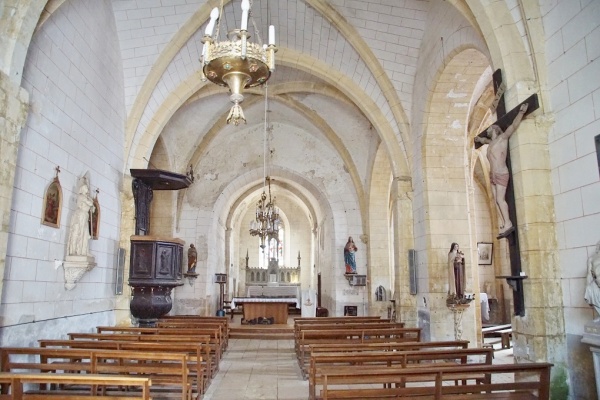 Photo Varaignes - église Saint Jean Baptiste