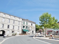 Photo paysage et monuments, Verteillac - la commune