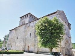 Photo paysage et monuments, Vieux-Mareuil - église saint Pierre