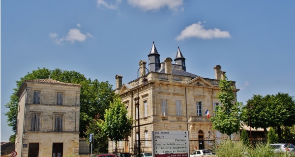 Photo Villefranche-de-Lonchat - Musée