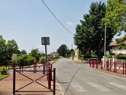 Photo paysage et monuments, Villefranche-de-Lonchat - La Commune