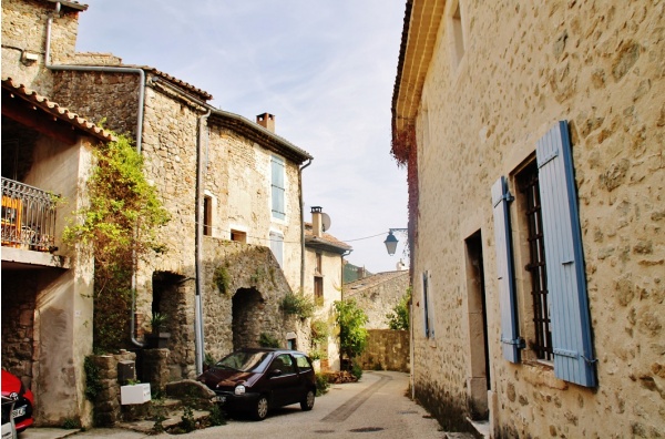 Photo La Bégude-de-Mazenc - La Commune