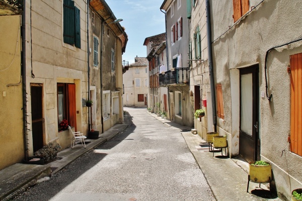 Photo La Bégude-de-Mazenc - La Commune