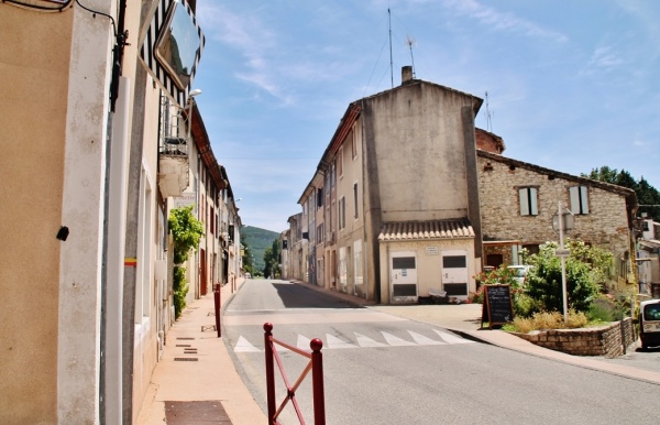 Photo La Bégude-de-Mazenc - La Commune