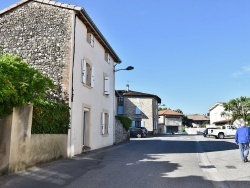 Photo paysage et monuments, Bésayes - le village