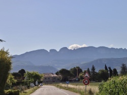 Photo paysage et monuments, Bésayes - le village