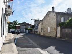 Photo paysage et monuments, Bésayes - le village