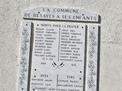 Photo paysage et monuments, Bésayes - le monument aux morts