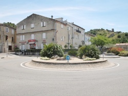 Photo paysage et monuments, Châteauneuf-du-Rhône - le village