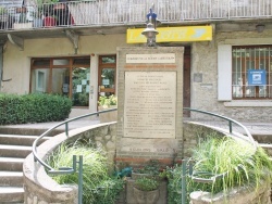 Photo paysage et monuments, Cléon-d'Andran - le monument aux morts