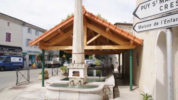 Photo Cléon-d'Andran - le lavoir