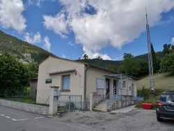 Photo paysage et monuments, Establet - la Mairie