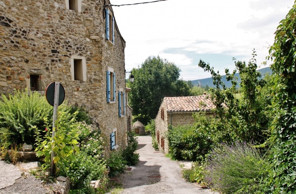Photo Francillon-sur-Roubion - La Commune
