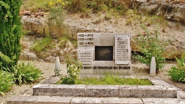 Photo Francillon-sur-Roubion - Monument-aux-Morts