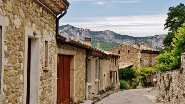 Photo Francillon-sur-Roubion - La Commune