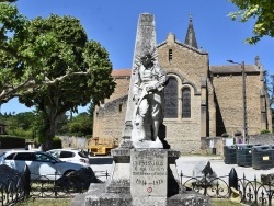 Photo paysage et monuments, Génissieux - le monument aux morts