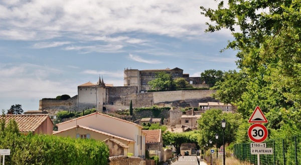 Photo Grignan - La Commune