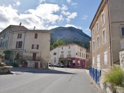 Photo paysage et monuments, Luc-en-Diois - le village