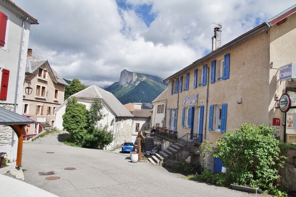 Photo Lus-la-Croix-Haute - le Village