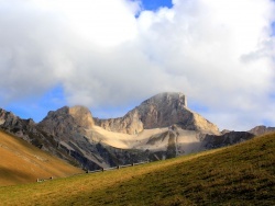 Photo paysage et monuments, Lus-la-Croix-Haute - Le Rocher Rond, point culminant du département de la Drôme