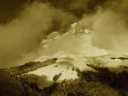 Photo paysage et monuments, Lus-la-Croix-Haute - Montagne sauvage, turbulente, le Grand Ferrand 2 759 m