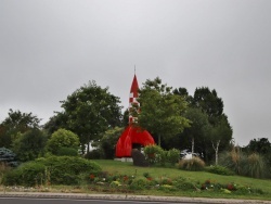 Photo paysage et monuments, Montélier - le ronds points la fusé de tintin