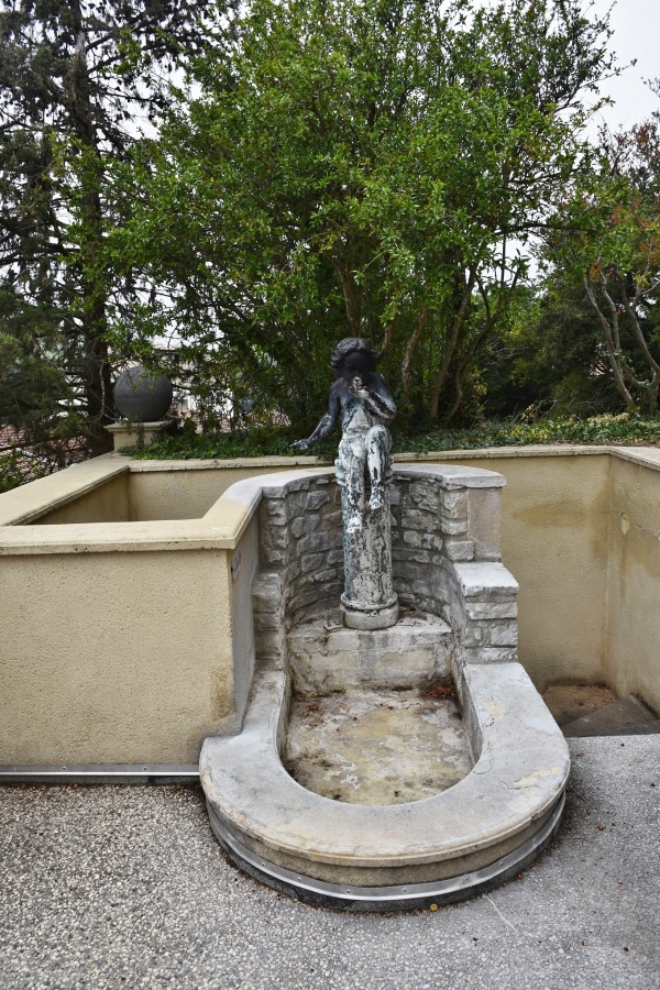 Photo Montélier - la fontaine