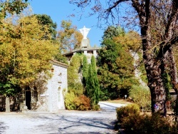 Photo paysage et monuments, Montjoyer - Abbaye Notre Dame d'Aiguebelle - Montjoyer.E.