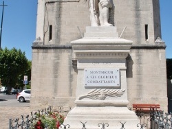 Photo paysage et monuments, Montségur-sur-Lauzon - le monument aux morts