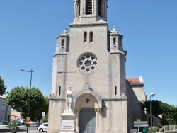 Photo paysage et monuments, Montségur-sur-Lauzon - église Saint Jean