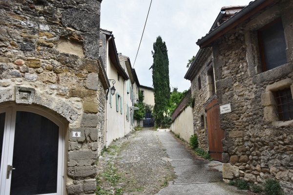 Photo Montvendre - le village