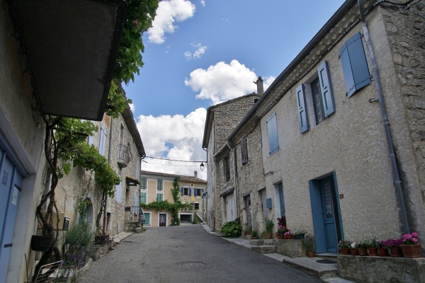 Photo La Motte-Chalancon - le Village