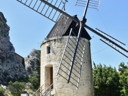 Photo paysage et monuments, Pierrelatte - le Moulin