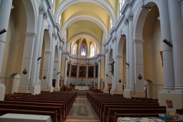 Photo Pierrelatte - église Saint Jean Baptiste